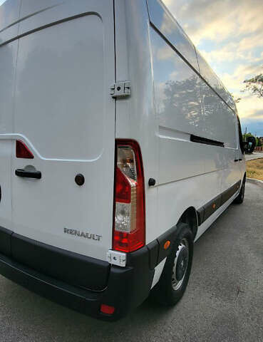 Рено Мастер 2019 в Кропивницком (Кировограде) на Automoto.ua Белый Рено Мастер, объемом двигателя 2.3 л и пробегом 355 тыс. км за 18299 $, фото 4 на Automoto.ua