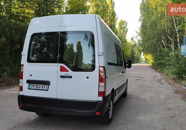 Белый Рено Мастер, объемом двигателя 2.3 л и пробегом 203 тыс. км за 15800 $, фото 6 на Automoto.ua