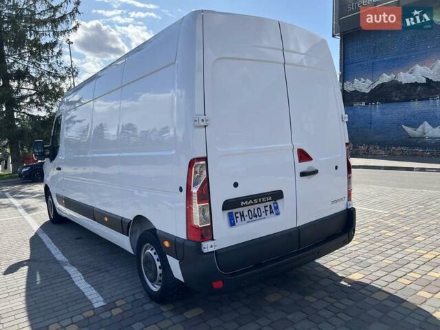 Белый Рено Мастер, объемом двигателя 2.3 л и пробегом 162 тыс. км за 21000 $, фото 4 на Automoto.ua