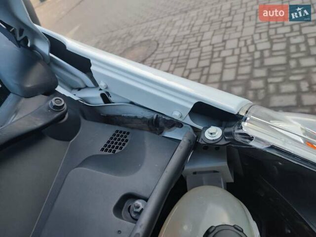 Белый Рено Мастер, объемом двигателя 2.3 л и пробегом 315 тыс. км за 17600 $, фото 89 на Automoto.ua