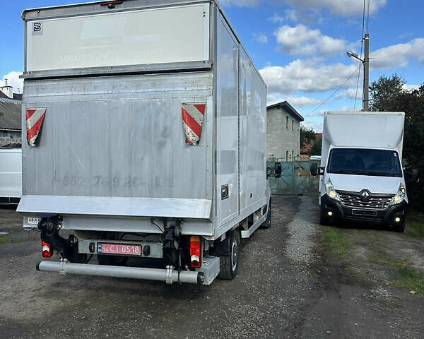 Белый Рено Мастер, объемом двигателя 2.3 л и пробегом 223 тыс. км за 22263 $, фото 8 на Automoto.ua