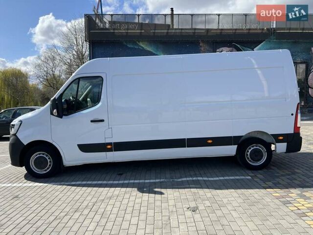 Белый Рено Мастер, объемом двигателя 2.3 л и пробегом 162 тыс. км за 21000 $, фото 2 на Automoto.ua