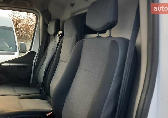 Білий Рено Мастєр, об'ємом двигуна 2.3 л та пробігом 182 тис. км за 15600 $, фото 41 на Automoto.ua