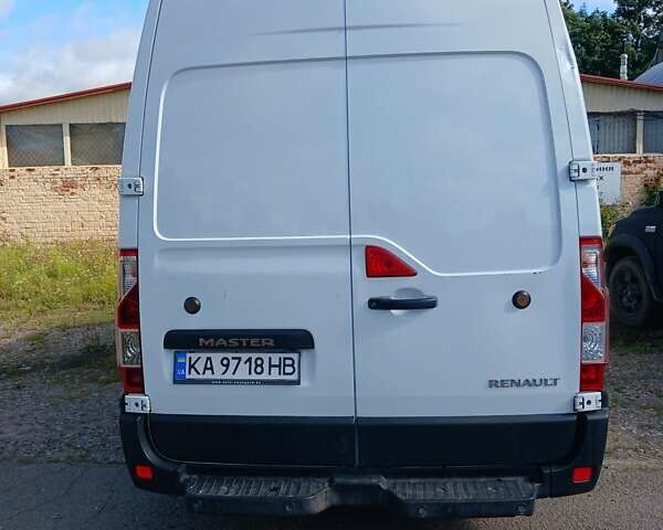 Белый Рено Мастер, объемом двигателя 2.3 л и пробегом 398 тыс. км за 15500 $, фото 3 на Automoto.ua