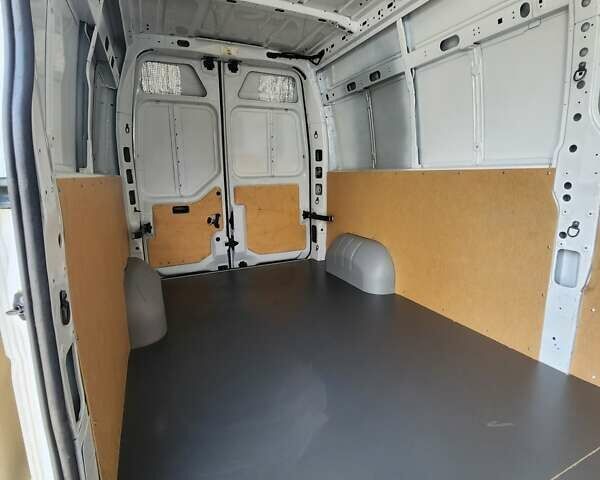 Белый Рено Мастер, объемом двигателя 2.3 л и пробегом 187 тыс. км за 17200 $, фото 11 на Automoto.ua