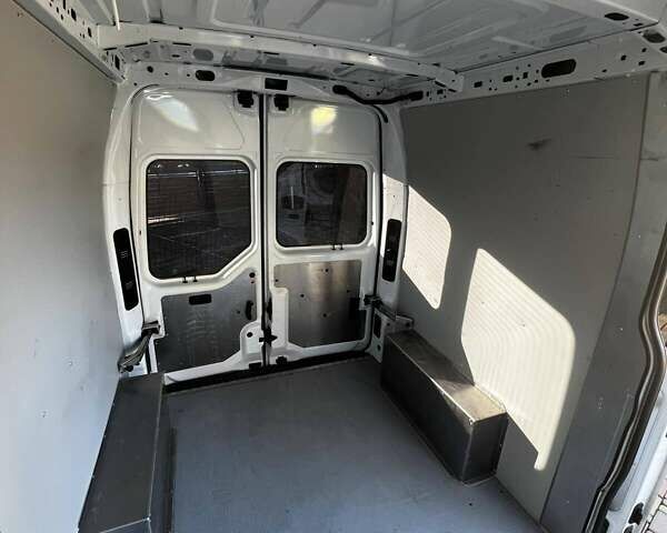 Белый Рено Мастер, объемом двигателя 2.3 л и пробегом 230 тыс. км за 17000 $, фото 7 на Automoto.ua