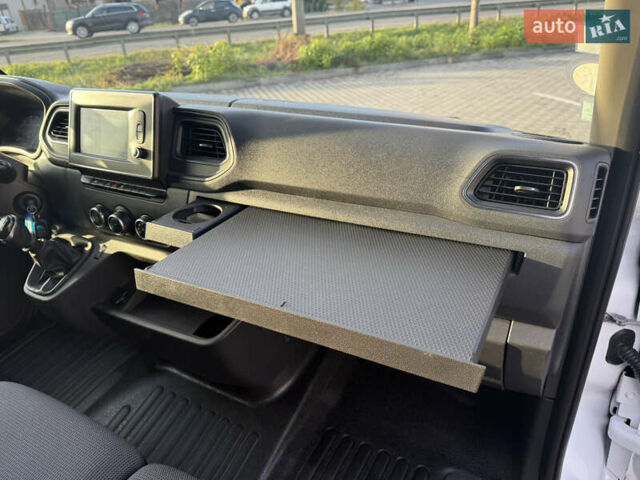 Білий Рено Мастєр, об'ємом двигуна 2.3 л та пробігом 160 тис. км за 20700 $, фото 37 на Automoto.ua