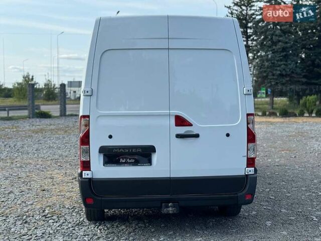 Білий Рено Мастєр, об'ємом двигуна 2.3 л та пробігом 280 тис. км за 17950 $, фото 4 на Automoto.ua