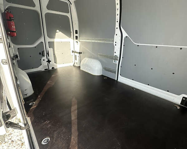 Белый Рено Мастер, объемом двигателя 2.3 л и пробегом 257 тыс. км за 17800 $, фото 30 на Automoto.ua