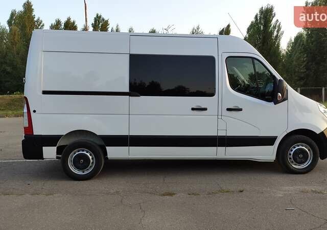 Белый Рено Мастер, объемом двигателя 2.3 л и пробегом 203 тыс. км за 18800 $, фото 8 на Automoto.ua
