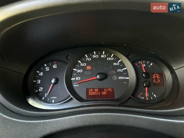 Білий Рено Мастєр, об'ємом двигуна 2.3 л та пробігом 320 тис. км за 16999 $, фото 25 на Automoto.ua