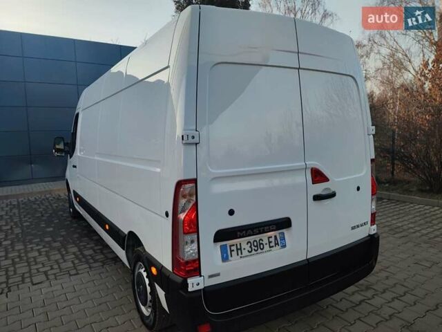 Белый Рено Мастер, объемом двигателя 2.3 л и пробегом 315 тыс. км за 17600 $, фото 9 на Automoto.ua