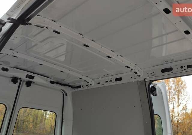 Рено Мастєр 2019 у Бердичеве на Automoto.ua Білий Рено Мастєр, об'ємом двигуна 2.3 л та пробігом 204 тис. км за 14970 $, фото 23 на Automoto.ua