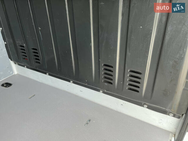 Рено Мастер 2019 в Кропивницком (Кировограде) на Automoto.ua Белый Рено Мастер, объемом двигателя 2.3 л и пробегом 355 тыс. км за 18299 $, фото 33 на Automoto.ua