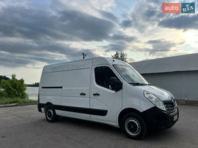 Белый Рено Мастер, объемом двигателя 2.3 л и пробегом 240 тыс. км за 17200 $, фото 5 на Automoto.ua