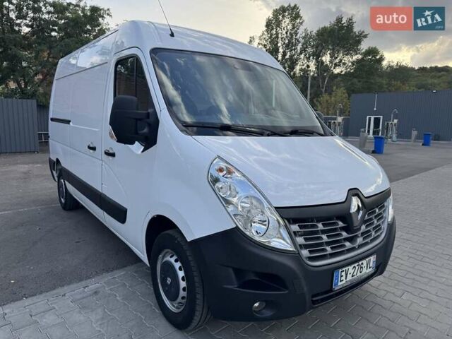 Белый Рено Мастер, объемом двигателя 2.3 л и пробегом 190 тыс. км за 17700 $, фото 5 на Automoto.ua