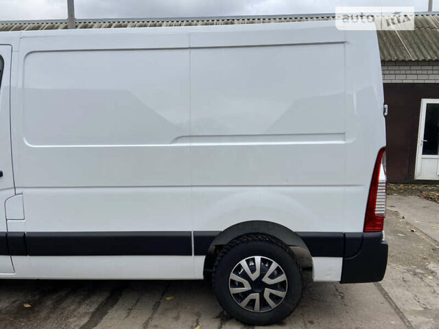 Белый Рено Мастер, объемом двигателя 2.3 л и пробегом 157 тыс. км за 16600 $, фото 9 на Automoto.ua