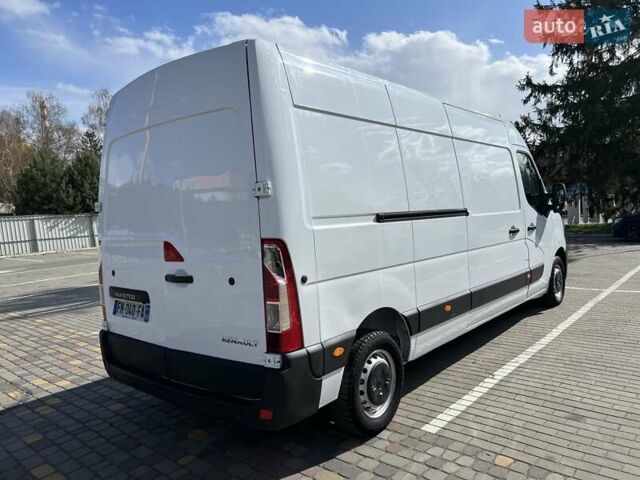 Белый Рено Мастер, объемом двигателя 2.3 л и пробегом 162 тыс. км за 21000 $, фото 7 на Automoto.ua