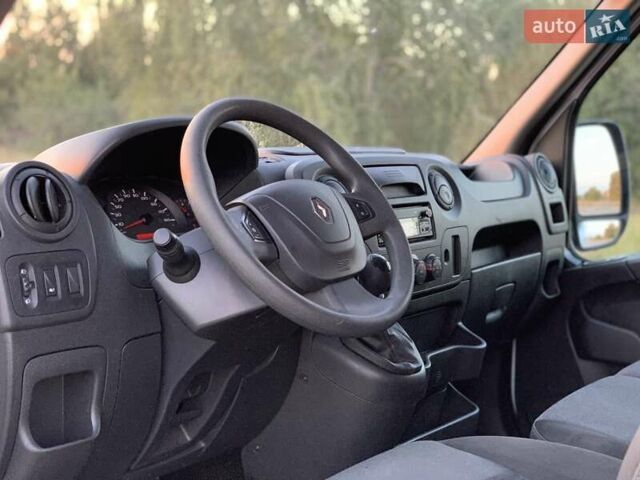 Білий Рено Мастєр, об'ємом двигуна 2.3 л та пробігом 190 тис. км за 17500 $, фото 8 на Automoto.ua