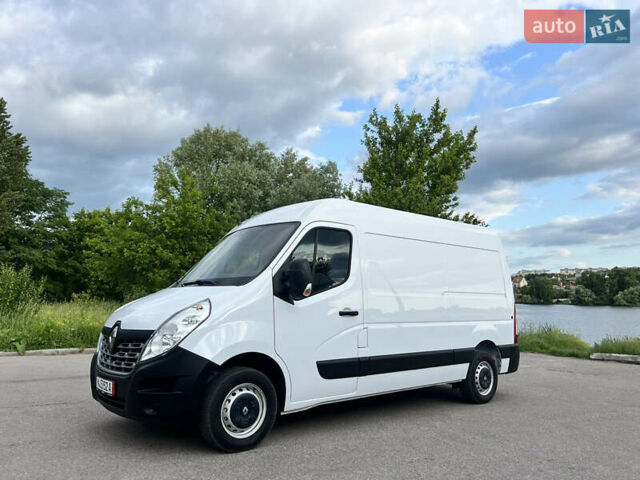 Белый Рено Мастер, объемом двигателя 2.3 л и пробегом 240 тыс. км за 17200 $, фото 1 на Automoto.ua