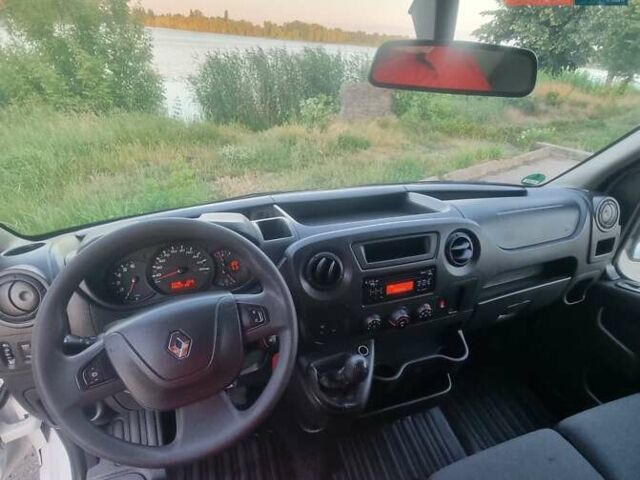 Белый Рено Мастер, объемом двигателя 2.3 л и пробегом 186 тыс. км за 18200 $, фото 32 на Automoto.ua