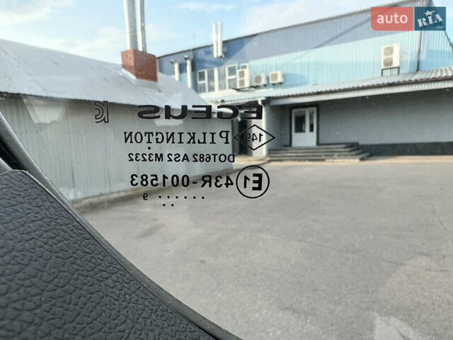 Белый Рено Мастер, объемом двигателя 2.3 л и пробегом 240 тыс. км за 17200 $, фото 23 на Automoto.ua
