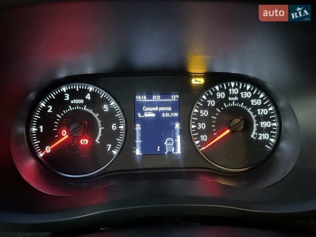 Білий Рено Мастєр, об'ємом двигуна 2.3 л та пробігом 380 тис. км за 25000 $, фото 7 на Automoto.ua