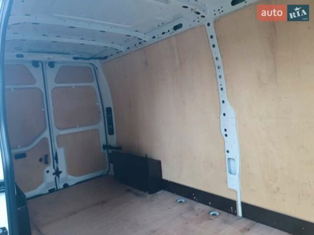 Белый Рено Мастер, объемом двигателя 2.3 л и пробегом 315 тыс. км за 17600 $, фото 81 на Automoto.ua