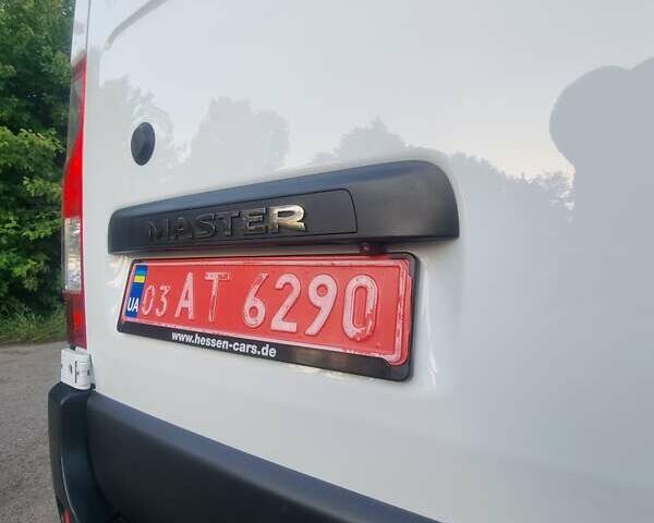 Белый Рено Мастер, объемом двигателя 2.3 л и пробегом 186 тыс. км за 18200 $, фото 15 на Automoto.ua