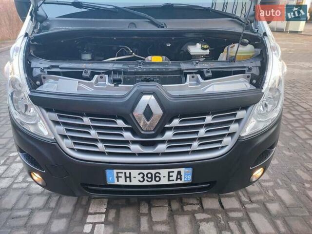 Белый Рено Мастер, объемом двигателя 2.3 л и пробегом 315 тыс. км за 17600 $, фото 85 на Automoto.ua