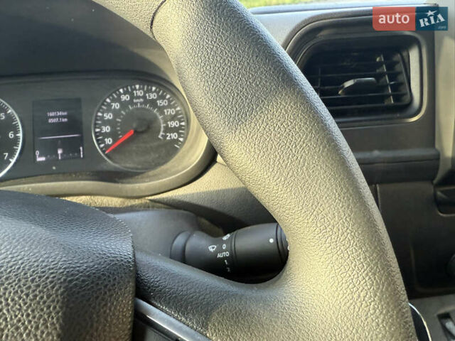 Білий Рено Мастєр, об'ємом двигуна 2.3 л та пробігом 160 тис. км за 20700 $, фото 51 на Automoto.ua