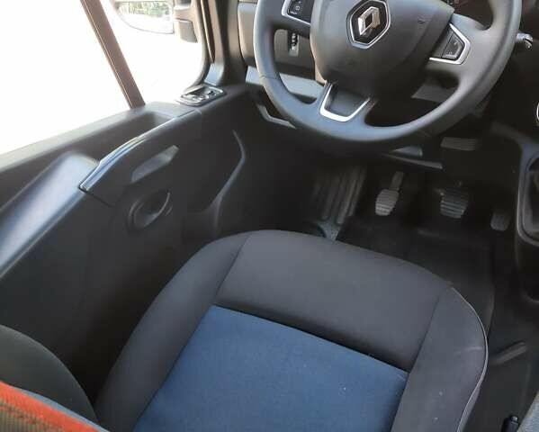 Белый Рено Мастер, объемом двигателя 2.3 л и пробегом 216 тыс. км за 18850 $, фото 40 на Automoto.ua