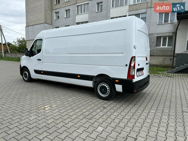 Белый Рено Мастер, объемом двигателя 2.3 л и пробегом 197 тыс. км за 19600 $, фото 4 на Automoto.ua