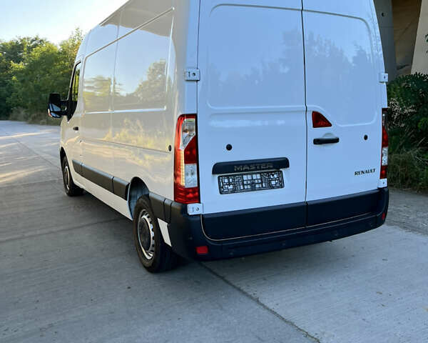 Білий Рено Мастєр, об'ємом двигуна 2.3 л та пробігом 237 тис. км за 18500 $, фото 10 на Automoto.ua