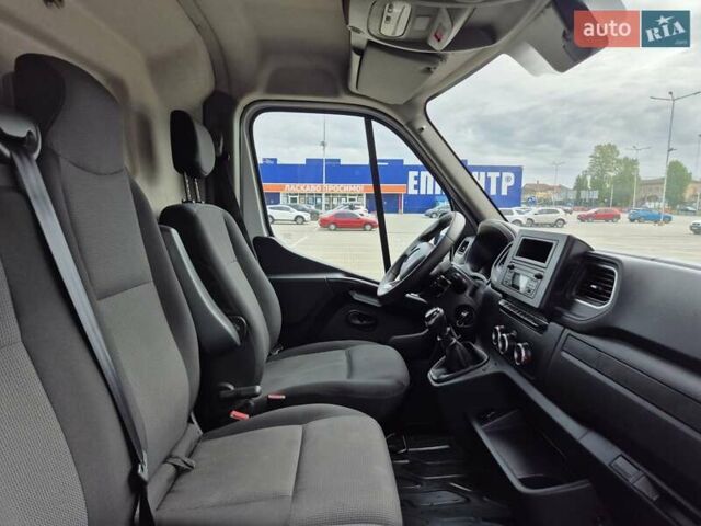Белый Рено Мастер, объемом двигателя 2.3 л и пробегом 160 тыс. км за 20300 $, фото 36 на Automoto.ua