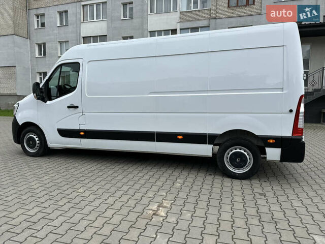 Белый Рено Мастер, объемом двигателя 2.3 л и пробегом 197 тыс. км за 19600 $, фото 3 на Automoto.ua