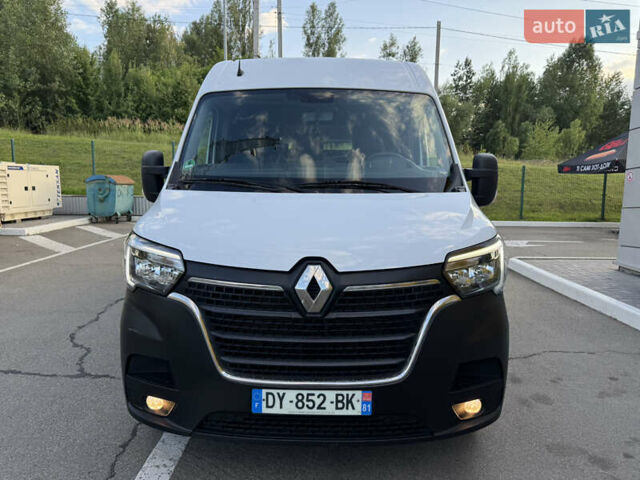 Белый Рено Мастер, объемом двигателя 2.3 л и пробегом 280 тыс. км за 18300 $, фото 58 на Automoto.ua