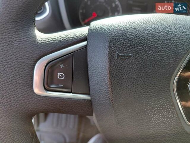 Белый Рено Мастер, объемом двигателя 2.3 л и пробегом 179 тыс. км за 19600 $, фото 55 на Automoto.ua