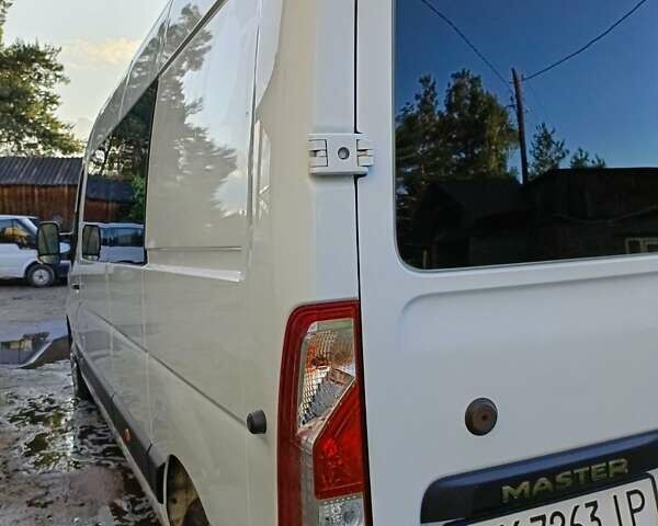 Белый Рено Мастер, объемом двигателя 2.3 л и пробегом 200 тыс. км за 21500 $, фото 8 на Automoto.ua