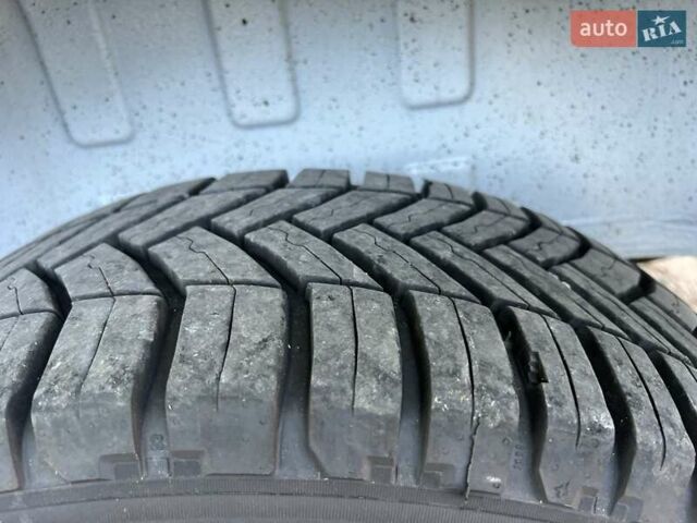 Белый Рено Мастер, объемом двигателя 2.3 л и пробегом 168 тыс. км за 20999 $, фото 33 на Automoto.ua