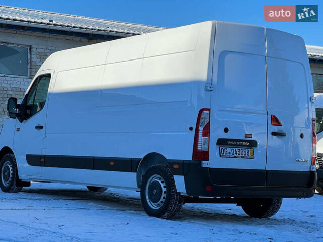 Белый Рено Мастер, объемом двигателя 0 л и пробегом 209 тыс. км за 19300 $, фото 6 на Automoto.ua