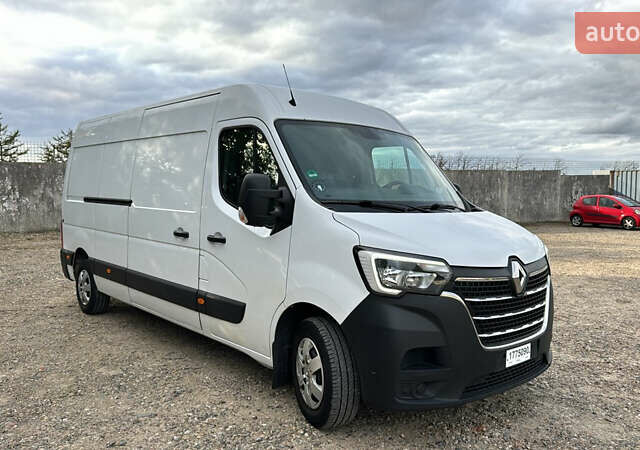 Белый Рено Мастер, объемом двигателя 2.3 л и пробегом 230 тыс. км за 21500 $, фото 1 на Automoto.ua