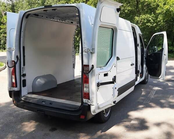 Белый Рено Мастер, объемом двигателя 2.3 л и пробегом 216 тыс. км за 18850 $, фото 25 на Automoto.ua