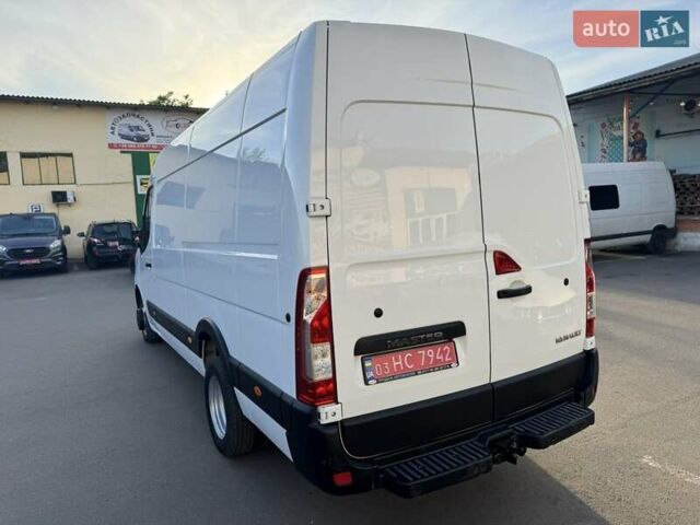 Белый Рено Мастер, объемом двигателя 2.3 л и пробегом 182 тыс. км за 21900 $, фото 8 на Automoto.ua