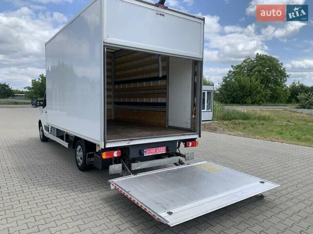 Белый Рено Мастер, объемом двигателя 2.3 л и пробегом 225 тыс. км за 21300 $, фото 76 на Automoto.ua
