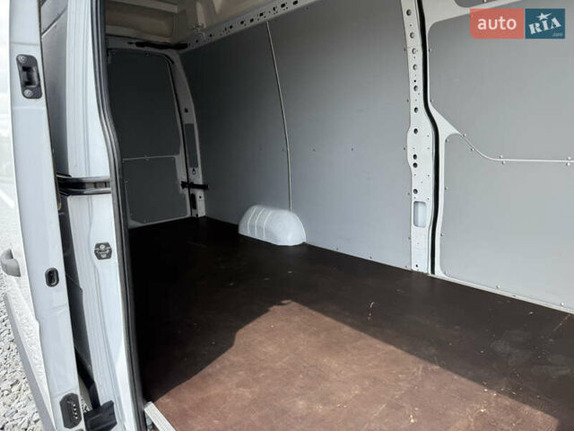 Білий Рено Мастєр, об'ємом двигуна 2.3 л та пробігом 110 тис. км за 23999 $, фото 13 на Automoto.ua