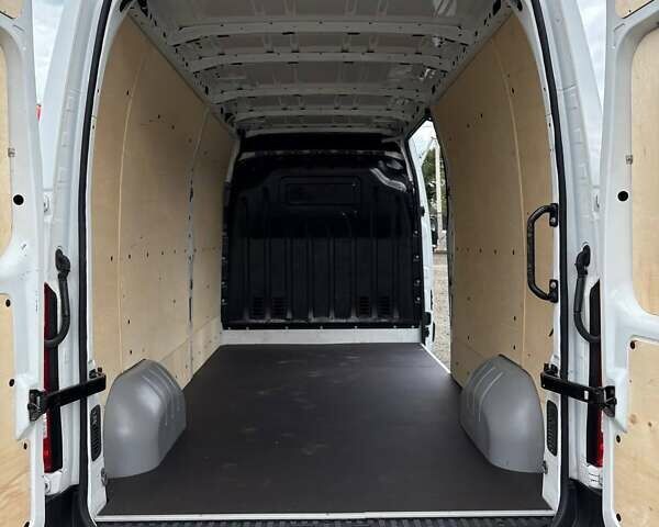 Белый Рено Мастер, объемом двигателя 2.3 л и пробегом 125 тыс. км за 19500 $, фото 9 на Automoto.ua