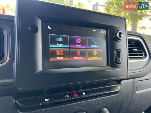 Белый Рено Мастер, объемом двигателя 2.3 л и пробегом 168 тыс. км за 20999 $, фото 15 на Automoto.ua