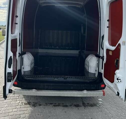 Білий Рено Мастєр, об'ємом двигуна 2.3 л та пробігом 212 тис. км за 18200 $, фото 17 на Automoto.ua