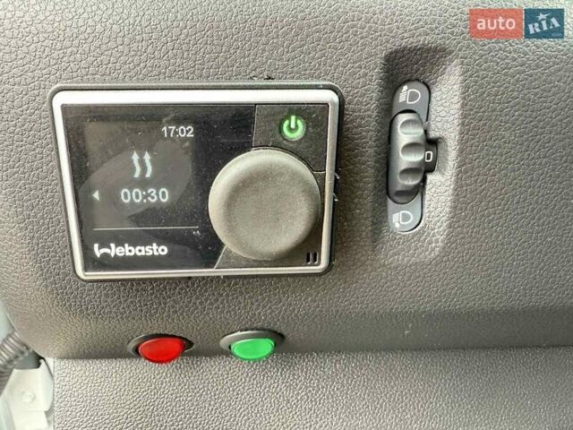 Белый Рено Мастер, объемом двигателя 2.3 л и пробегом 219 тыс. км за 21900 $, фото 41 на Automoto.ua